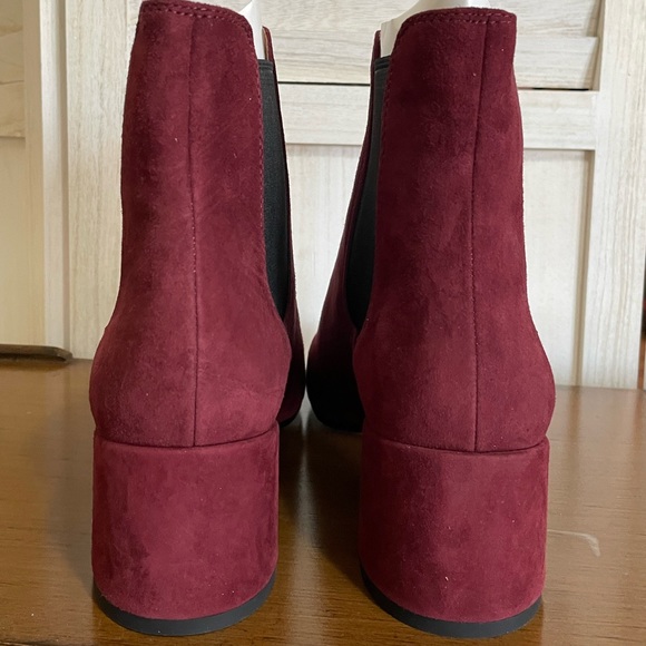 New Coach Tia Suede Bootie - Picture 4 of 7